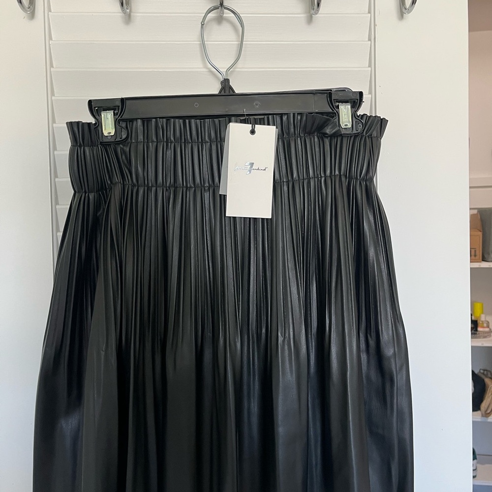 7 For All Mankind Black Bubble Midi Skirt